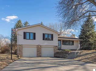 5623 S 104th Ave, Omaha, NE 68127