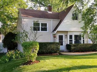 388 W Saint Charles Rd, Elmhurst, IL 60126