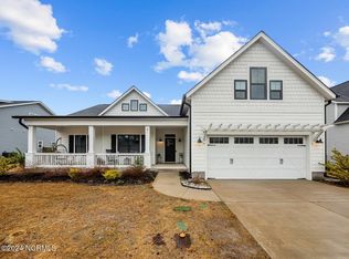 41 Lemongrass Ct, Hampstead, NC 28443