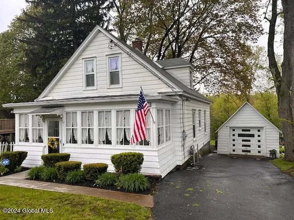 2605 Balltown Road, Niskayuna, NY 12309