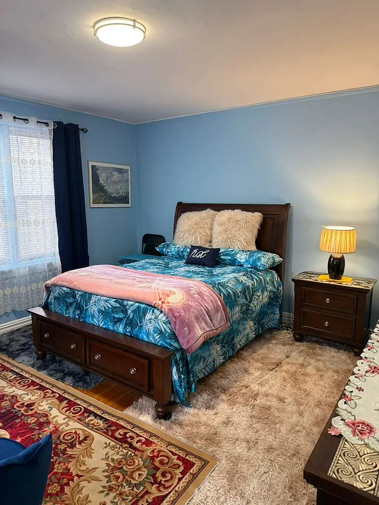 2 bed, 2840 sqft, $1,200 — Photo 2