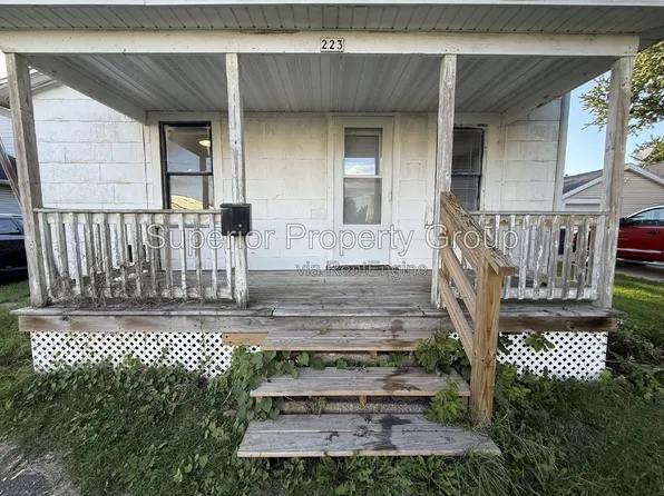 223 Dickinson St, Randolph, WI 53956