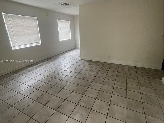 2nd image of 827 SW 30th St #1