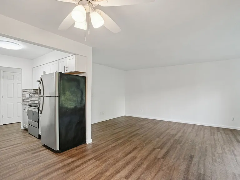 Images Springcreek Apartments — Photo 39