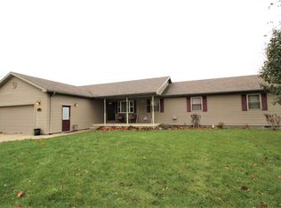 816 S Factory St, Fairmount, IN 46928