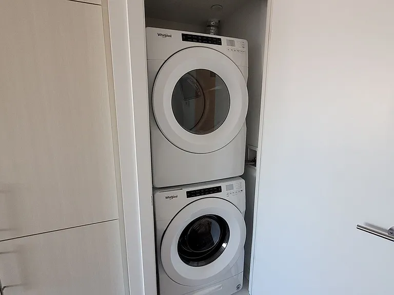 403 Church St #1806 — Photo 8