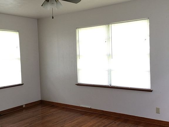 3rd image of 3922 County Road 704