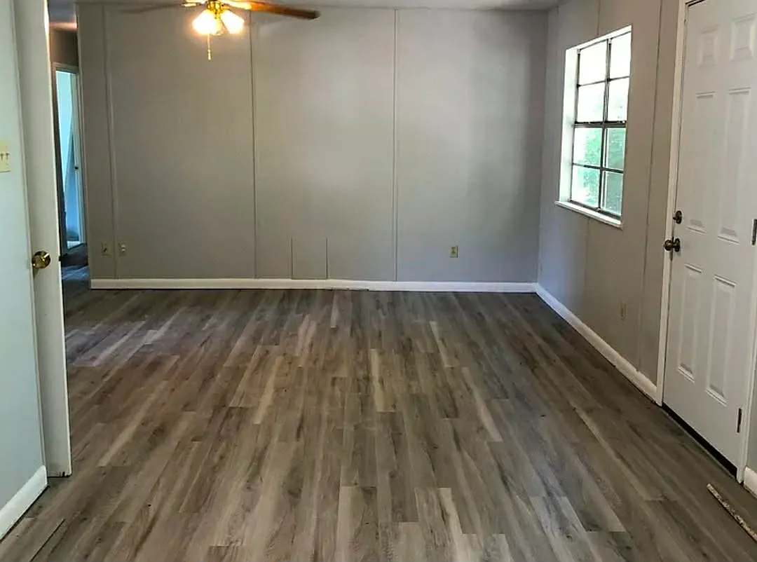 3 bed, 1188 sqft, $1,500 — Photo 2
