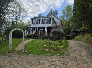 48 Old Lake Colby Rd, Saranac Lake, NY 12983