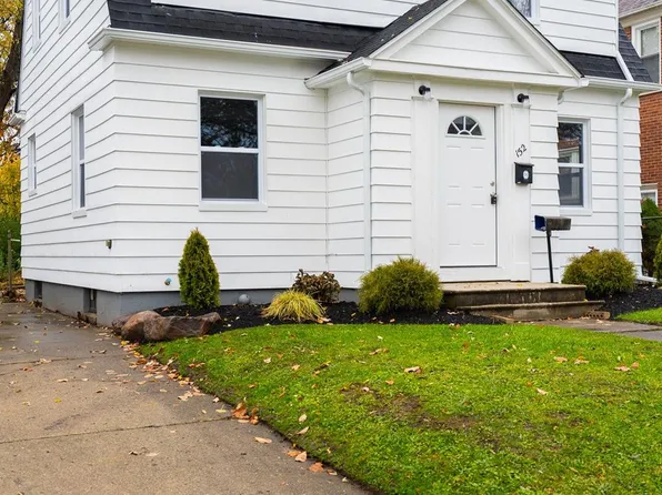 152 Dwight Ave, Pontiac, MI 48341