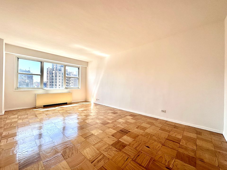 1st image of 360 W 22nd St APT 11P