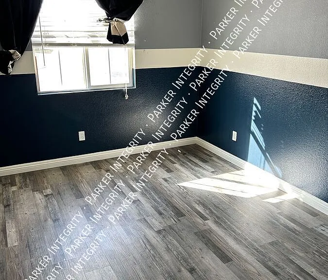 17676 View Mount Ct — Photo 18
