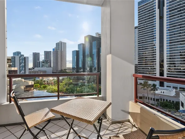 725 Kapiolani Blvd APT 1004, Honolulu, HI 96813