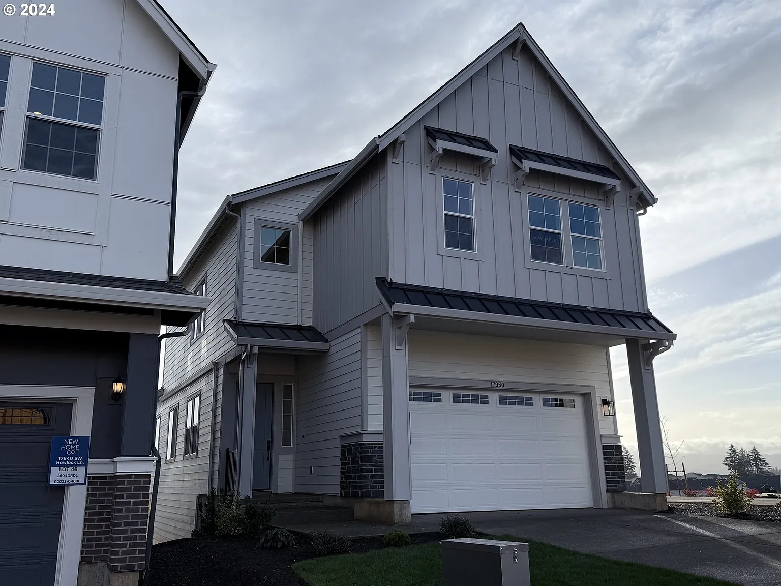 17950 SW Howlock Ln photo 1