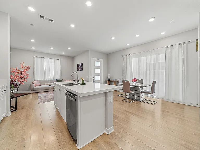 27218 Narrowleaf Willow Ln — Photo 9