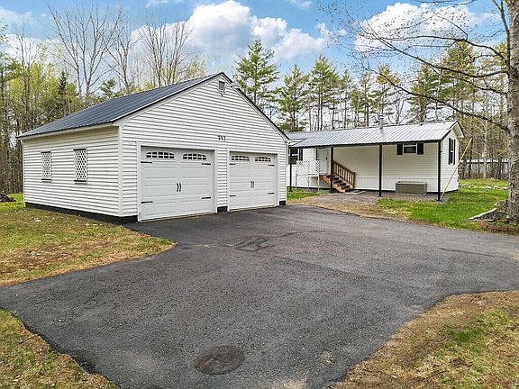 3rd image of 797 E Pittston Road