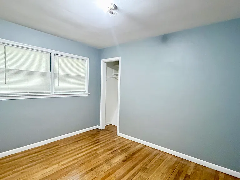 22530 Leewin St — Photo 7