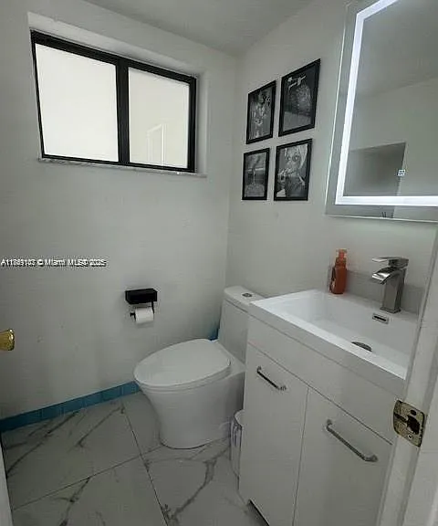 17790 SW 110th Ct — Photo 4