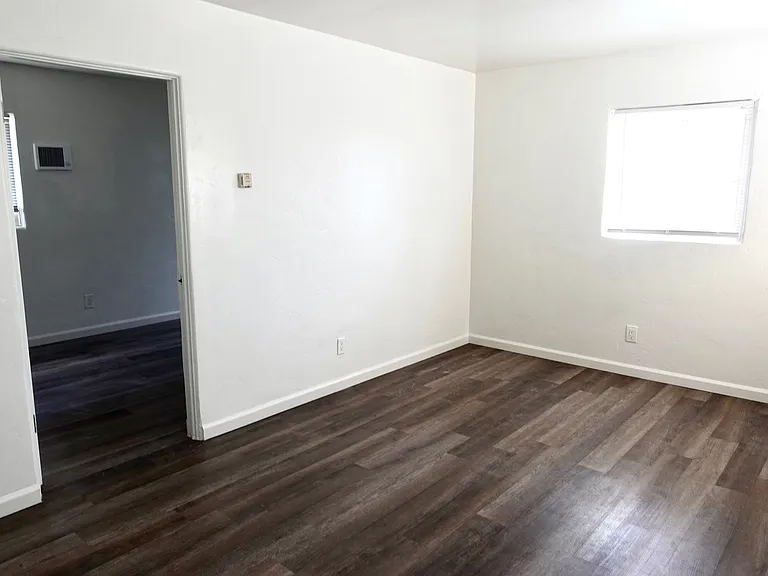 3524 36th St #26 — Photo 2