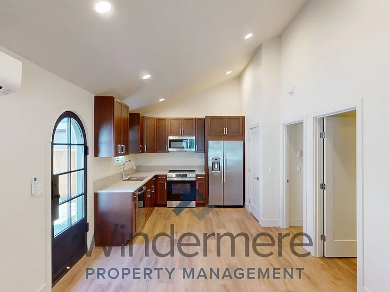 831 & 833 S 2nd Ave — Photo 35