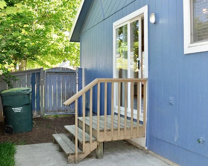 4024 E 2nd Ave #B — Photo 22