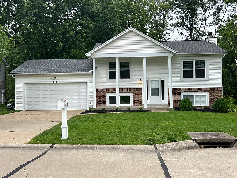 2418 Sundance Dr — Photo 1