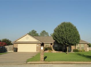 106 Ruby St, Caldwell, TX 77836