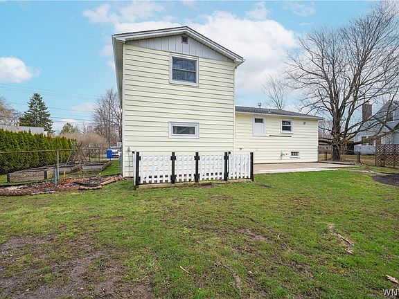 4th image of 2125 Lakeview Rd