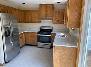 14 Central Ave #14, Newtonville, MA 02460