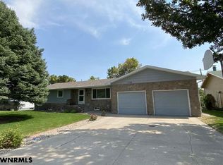 1750 21st St, Gering, NE 69341