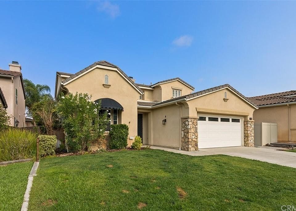 1st image of 38290 Highpointe Ln