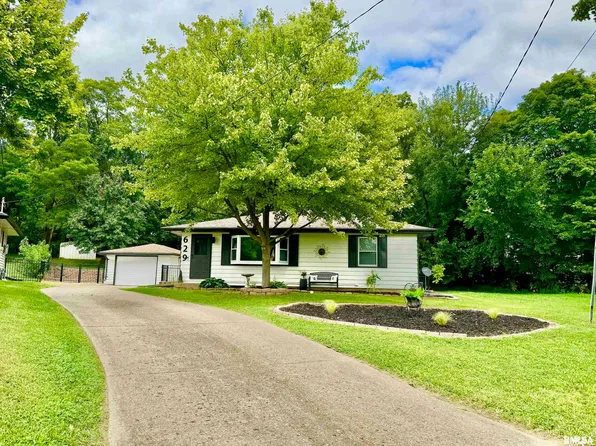 629 E Montclair Ct, Peoria Heights, IL 61616