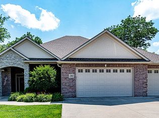 1301 Stablestone Ln, Columbia, MO 65201