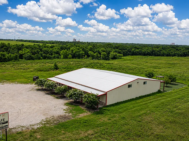 2275 Highway 380 — Photo 3