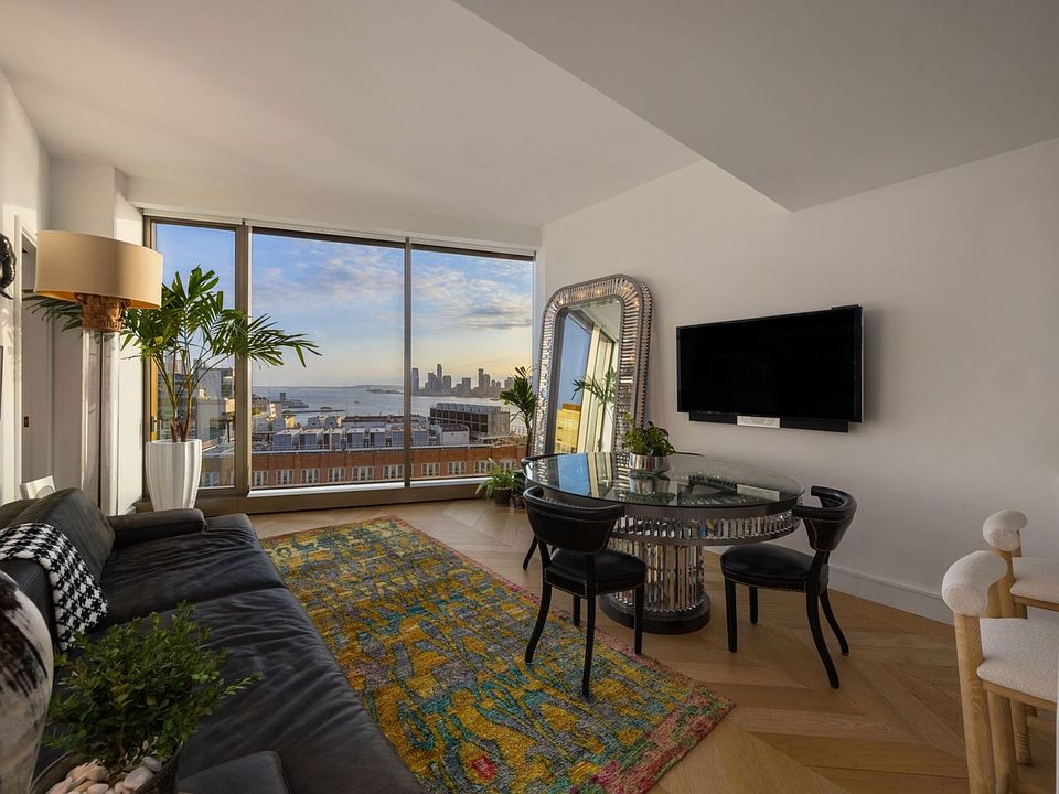 1st image of 500 W 18th St #21G