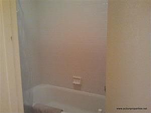 4th image of 5833 Pebble Creek Dr