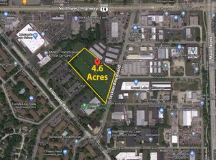 7225 Teckler Blvd, Crystal Lake, IL 60014