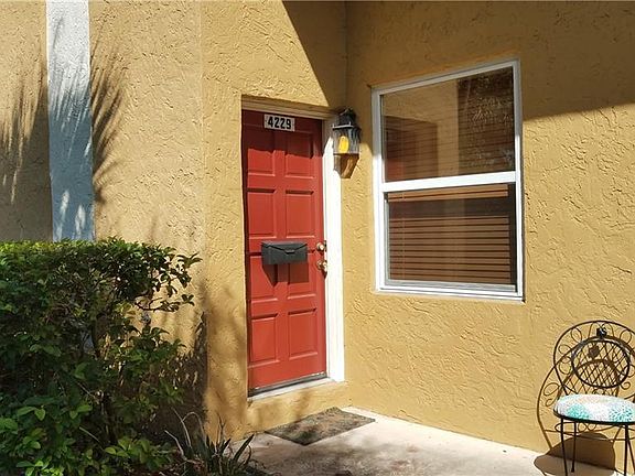 2nd image of 4229 La Palma Ct