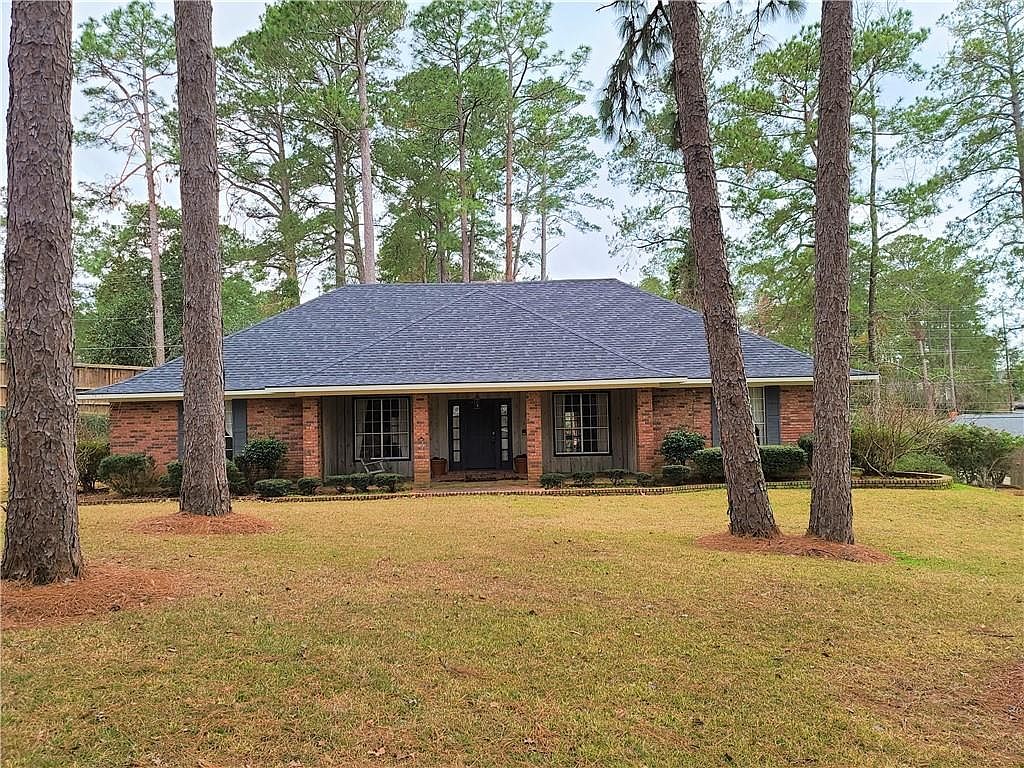 106 Tamagin Ln Pineville La 71360 Mls 160674 Zillow