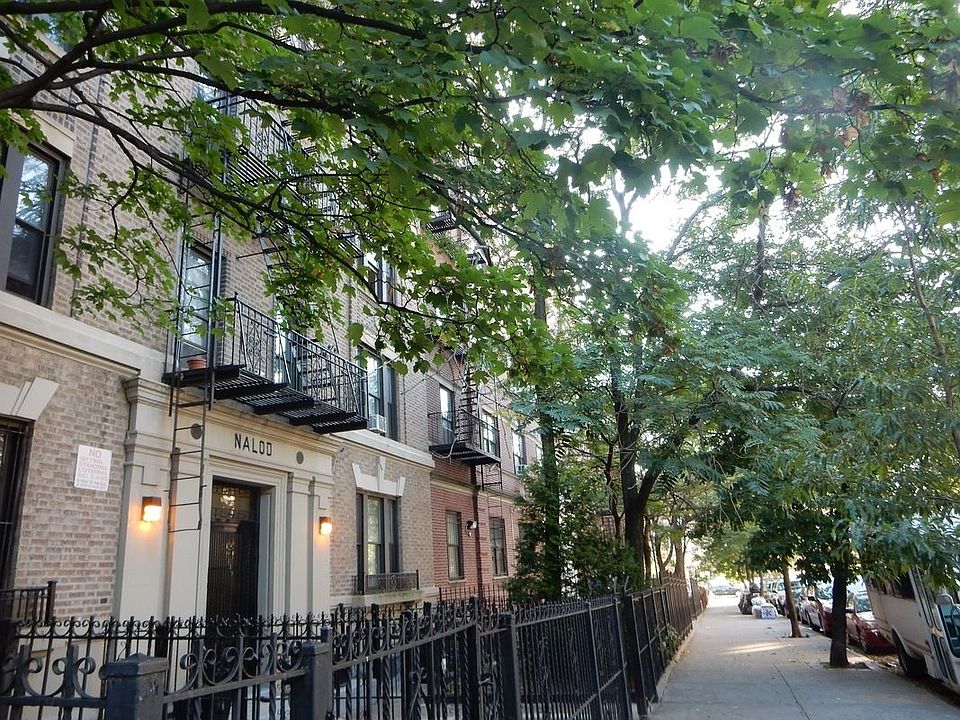 1st image of 352 Saint Johns Pl APT 3C