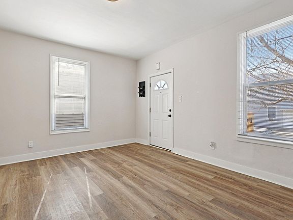5th image of 1145 Isabella St
