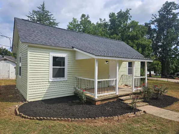 402 Floyd St, Newberry, SC 29108