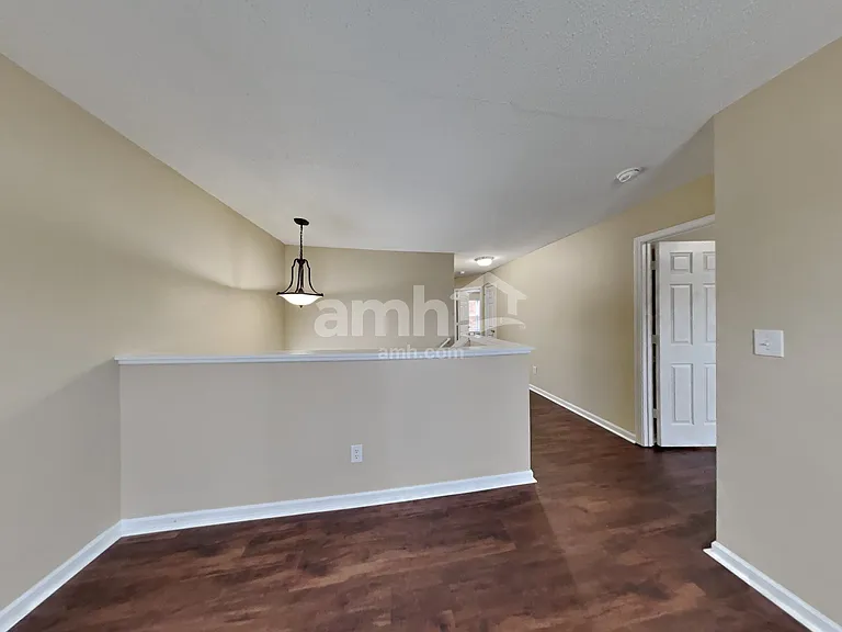 9772 Trail Dr — Photo 9