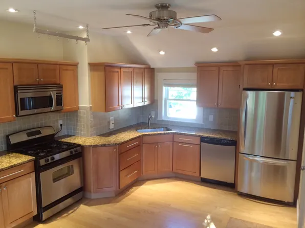 8 Park St Floor 2, Wakefield, MA 01880