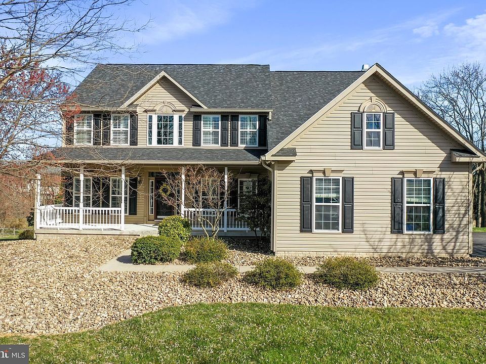 1st image of 116 Grenadine Ct