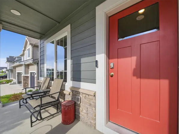 5421 150th St, Urbandale, IA 50323