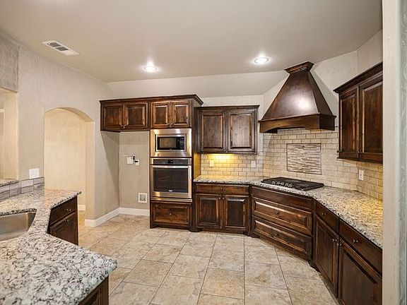 4th image of 7407 Jacksonhole Dr