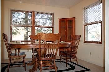 3rd image of 2626 E Poplar Dr