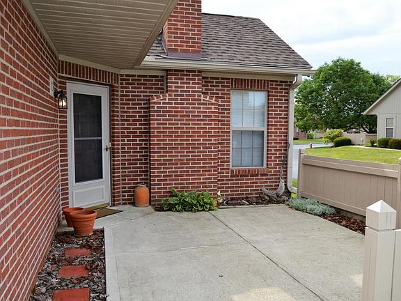 4th image of 112 Villa Creek Dr