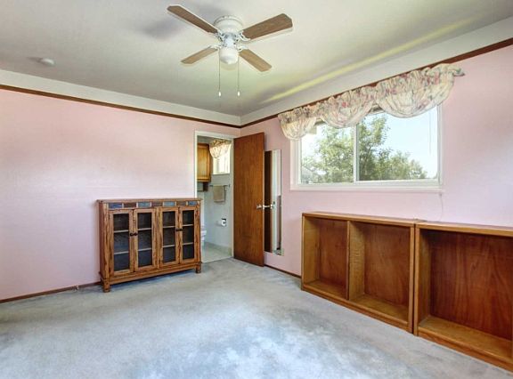 5th image of 5564 Fleetwood Dr